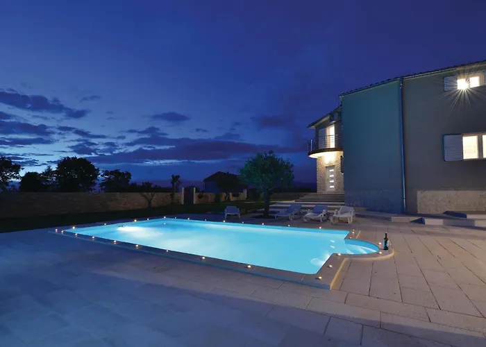 Holiday Home Pridraga With Outdoor Swimming Pool 183